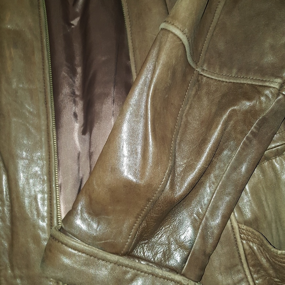 Leather Jacket - Picture 3 of 6